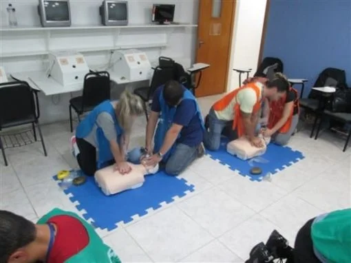 Curso Bls Sbv Suporte B Sico De Vida Poa Cets